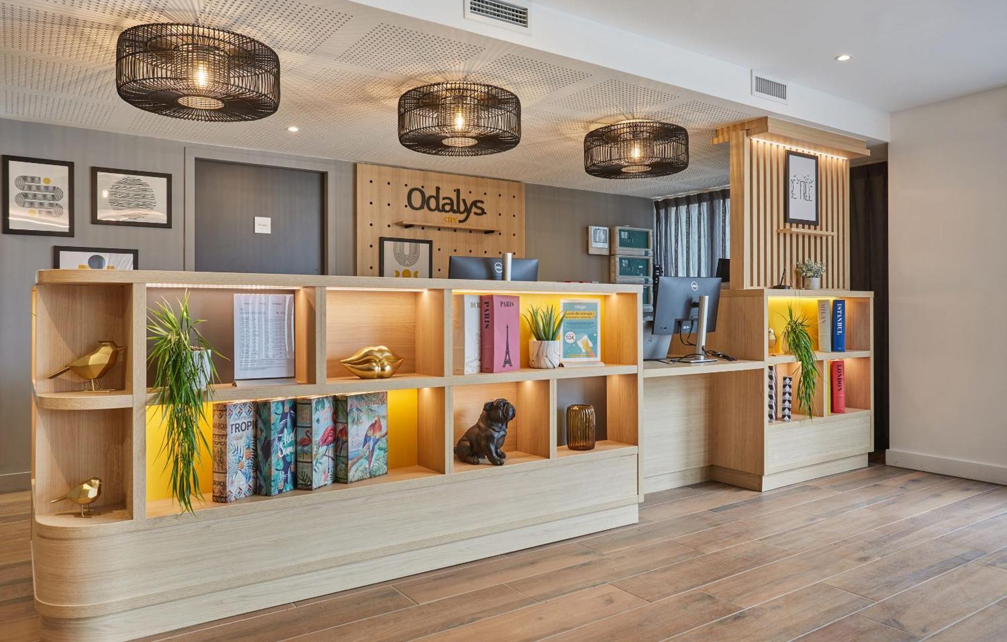 Appart'Hotel Odalys City - Nimes Arenes - Palais Des Congres Екстер'єр фото