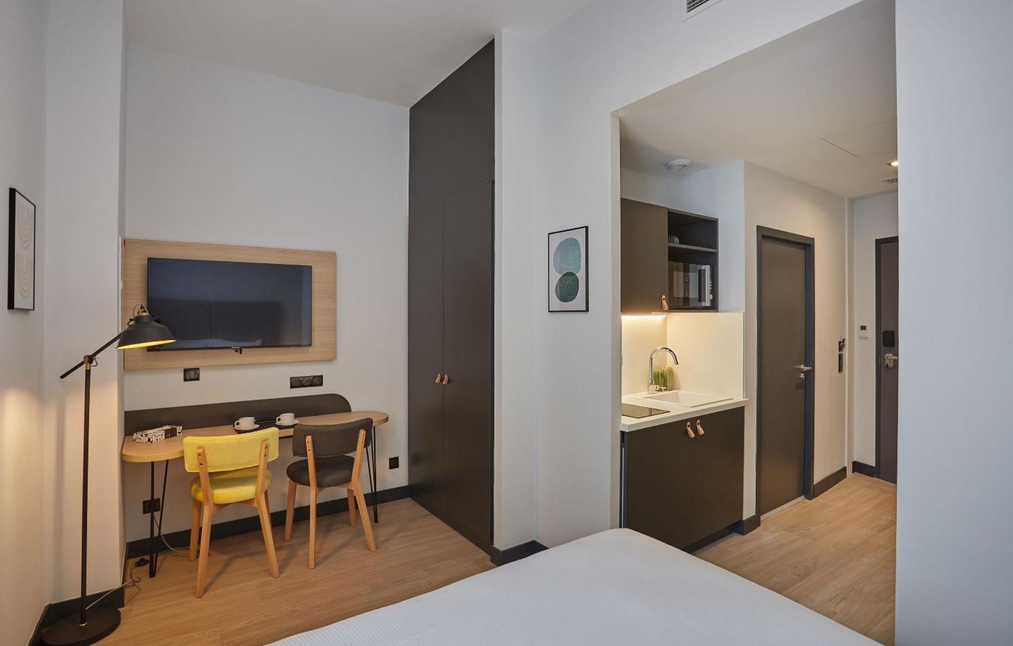 Appart'Hotel Odalys City - Nimes Arenes - Palais Des Congres Екстер'єр фото